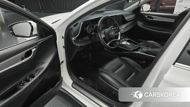 Hyundai The New Grandeur IG id 4918147 из Кореи 29