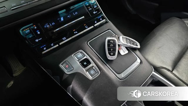 Hyundai The New Grandeur IG id 4657789 из Кореи 31