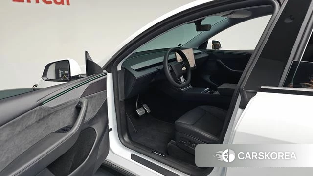 Tesla Model Y id 4655488 из Кореи 34
