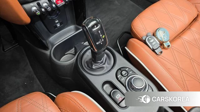 Mini Cooper S Convertible id 4976500 из Кореи 35