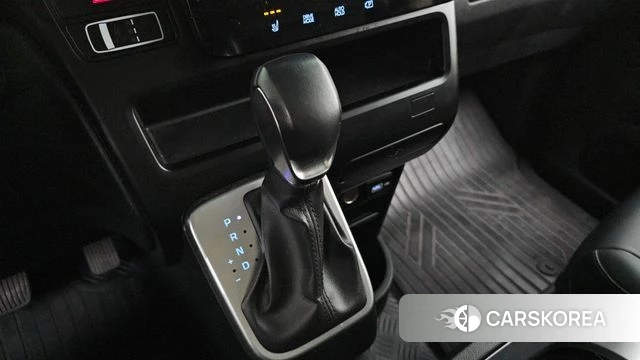 Hyundai Staria id 5021842 из Кореи 19