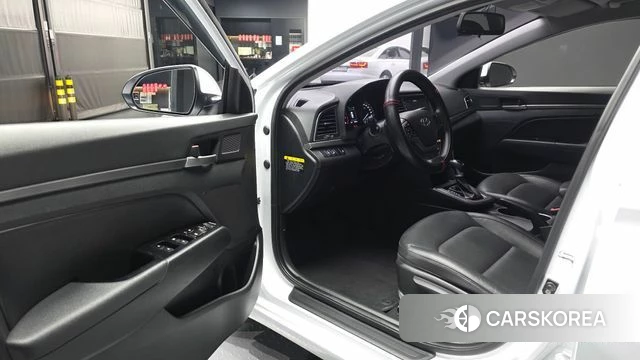 Hyundai Avante AD id 4998912 из Кореи 29