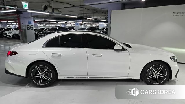 Mercedes-Benz E-Class W214 id 4964144 из Кореи 19