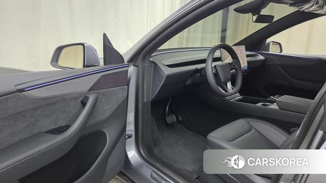 Tesla Model Y id 5010907 из Кореи 30