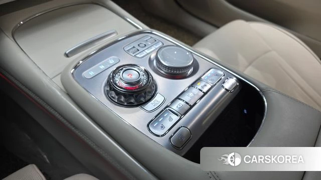 Genesis G90 (RS4) id 4951089 из Кореи 36