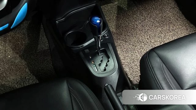 Toyota Prius C id 3834858 из Кореи 19