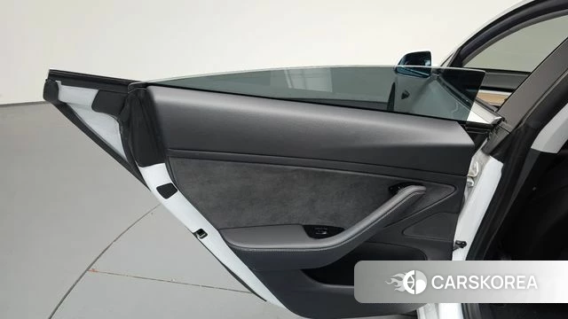 Tesla Model 3 id 4836696 из Кореи 30