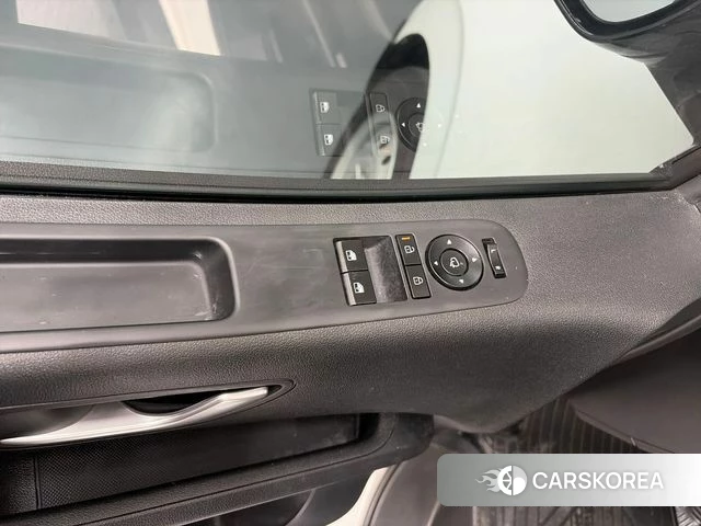 Hyundai ST1 id 5021175 из Кореи 18