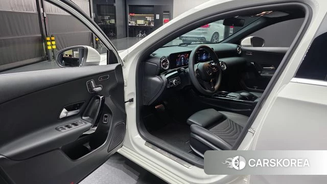 Mercedes-Benz A-Class W177 id 4992869 из Кореи 29