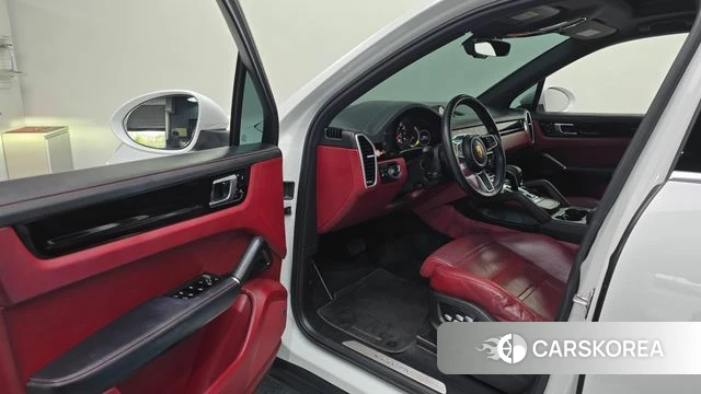 Porsche Cayenne (PO536) id 5013755 из Кореи 18