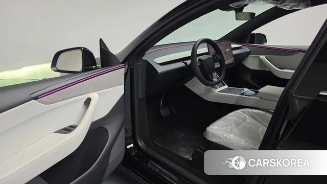 Tesla Model Y id 5025799 из Кореи 33