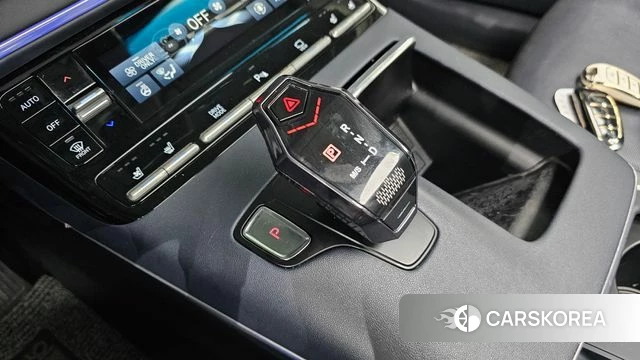 Hyundai The New Grandeur IG Hybrid id 4702900 из Кореи 19
