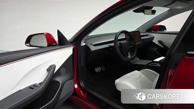 Tesla Model 3 id 5045472 из Кореи 37