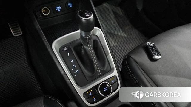 Hyundai Venue id 4717569 из Кореи 29