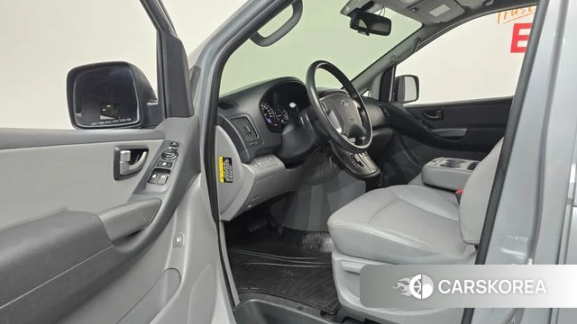 Hyundai The New Grand Starex id 4784888 из Кореи 31