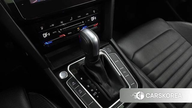 Volkswagen Passat GT (B8) id 5041088 из Кореи 32