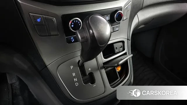 Hyundai The New Grand Starex id 2249744 из Кореи 19