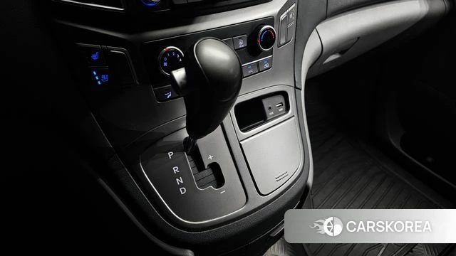 Hyundai The New Grand Starex id 4988077 из Кореи 32