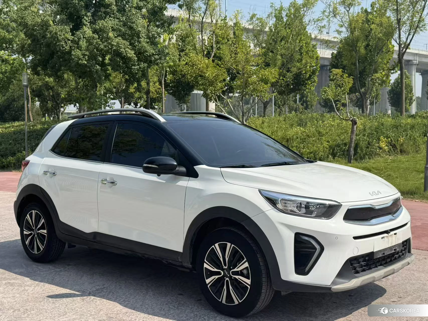 Новый Kia Sonet 2026 Белый из Китая, фото 5