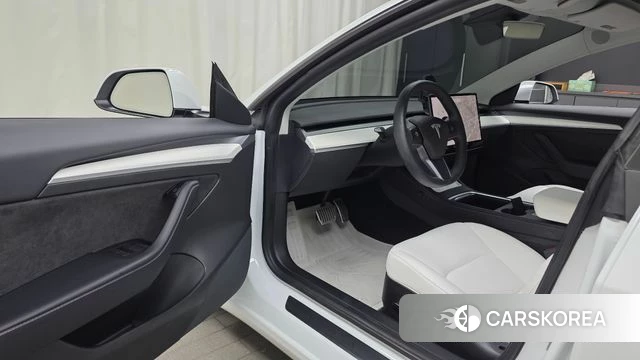 Tesla Model 3 id 4784508 из Кореи 29