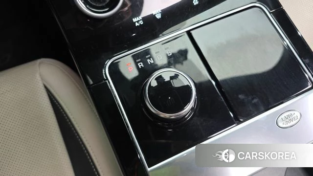 Land Rover Range Rover Velar id 5013693 из Кореи 19