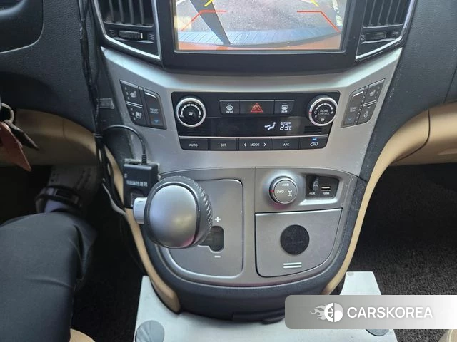 Hyundai The New Grand Starex id 4978246 из Кореи 18