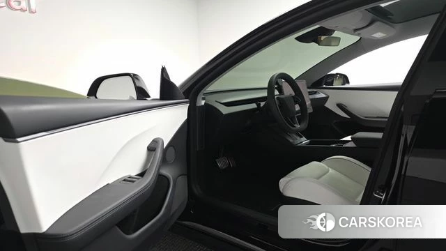 Tesla Model 3 id 4974602 из Кореи 31
