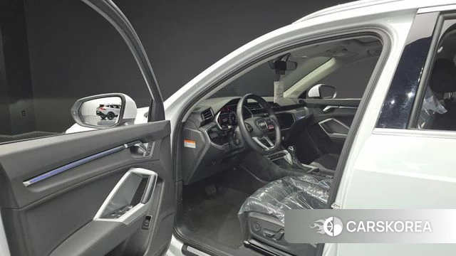 Audi Q3 (F3) id 4997882 из Кореи 33