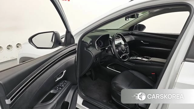 Hyundai Tucson (NX4) id 4917333 из Кореи 30
