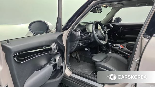 Mini Cooper id 5039375 из Кореи 31