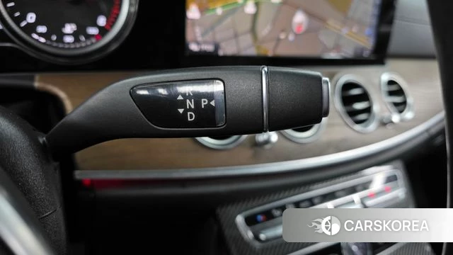 Mercedes-Benz E-Class W213 id 5048106 из Кореи 31