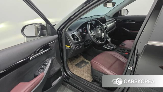 Kia Seltos id 5004102 из Кореи 29