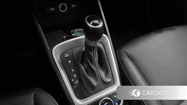 Hyundai Venue id 4697527 из Кореи 19