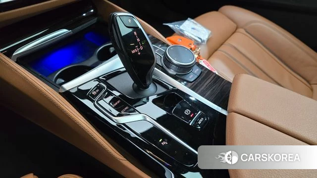 BMW 5 Series (G30) id 5034863 из Кореи 34