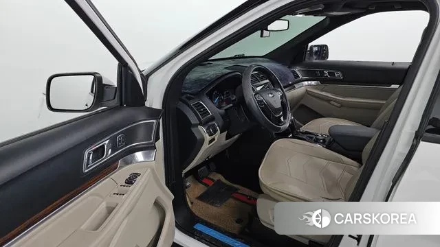 Ford Explorer id 3112817 из Кореи 19