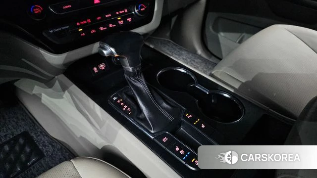 Kia The New Carnival id 5035626 из Кореи 19