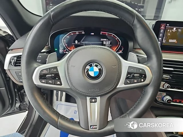 BMW 5 Series (G30) id 4937281 из Кореи 18