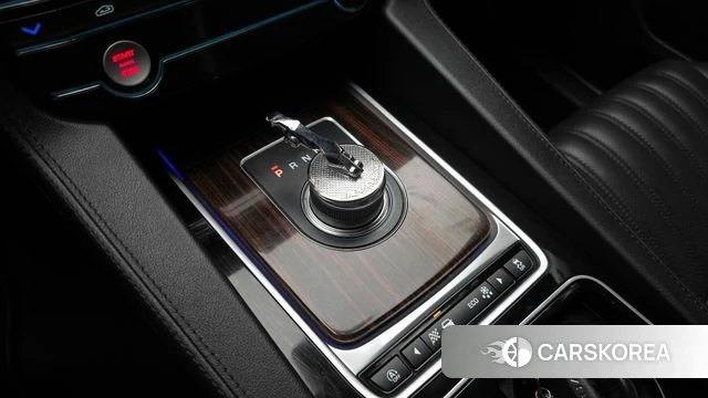 Jaguar F-PACE id 4765565 из Кореи 31
