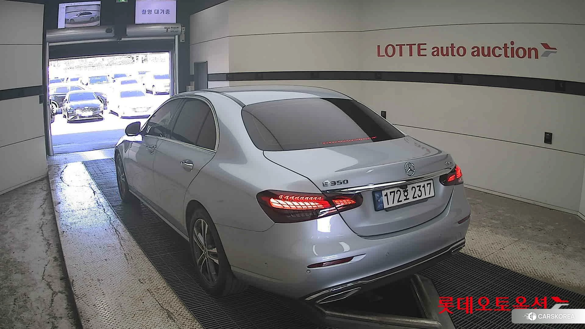 Mercedes-Benz Mercedes-Benz E350 4MATIC id 4989966 из Кореи 36
