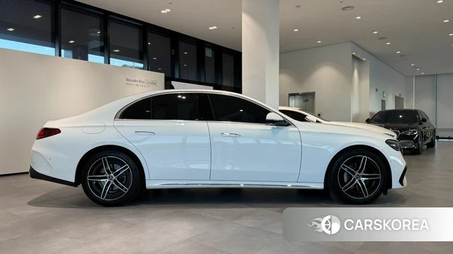 Mercedes-Benz E-Class W214 id 5025924 из Кореи 19