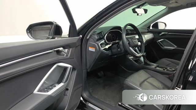 Audi Q3 (F3) id 5022432 из Кореи 33