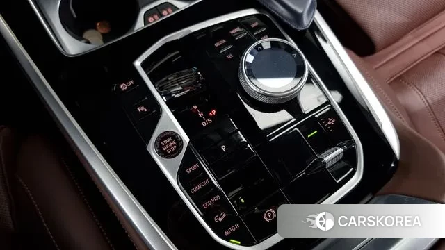 BMW X7 (G07) id 3487447 из Кореи 19