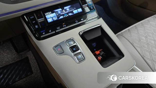 Hyundai The New Grandeur IG Hybrid id 5041262 из Кореи 31