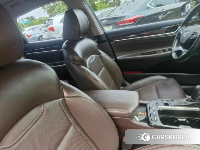 Hyundai Grandeur IG id 4371361 из Кореи 17