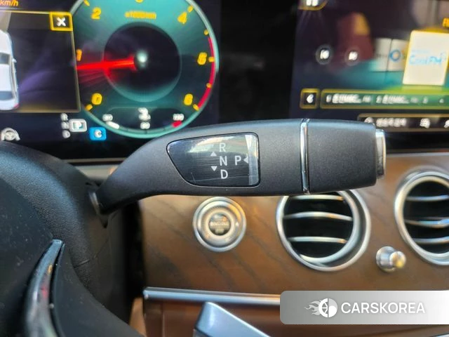 Mercedes-Benz E-Class W213 id 5000705 из Кореи 19