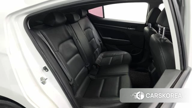 Hyundai Avante AD id 4993664 из Кореи 24