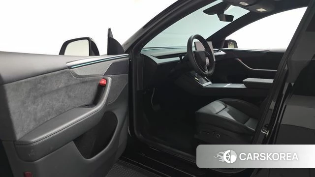 Tesla Model Y id 4904111 из Кореи 33