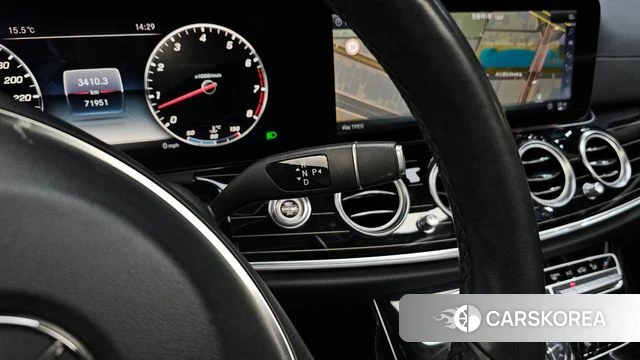 Mercedes-Benz E-Class W213 id 3834903 из Кореи 19