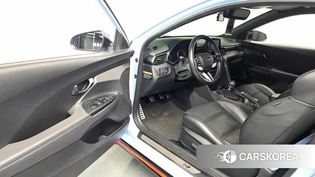 Hyundai Veloster (JS) id 4953009 из Кореи 29