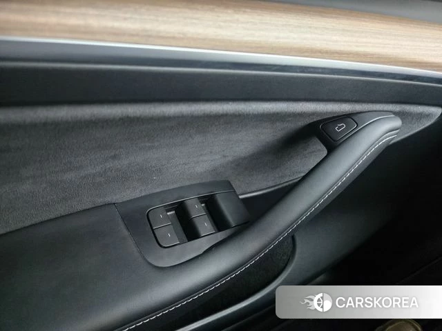 Tesla Model Y id 4834412 из Кореи 12